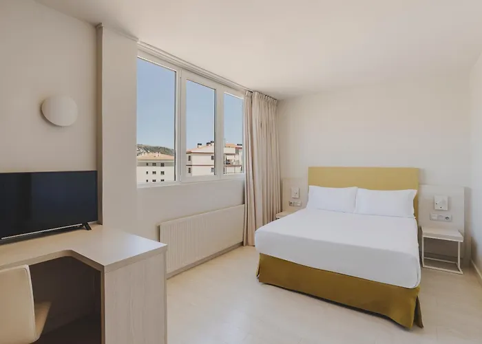 Mediterraneo Hotel Roses